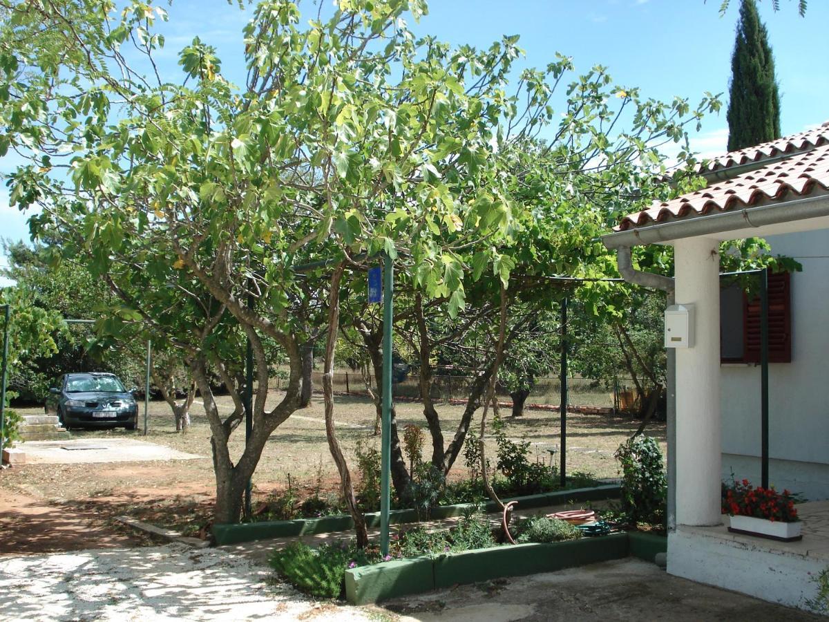Medel Villa Medulin Exterior photo