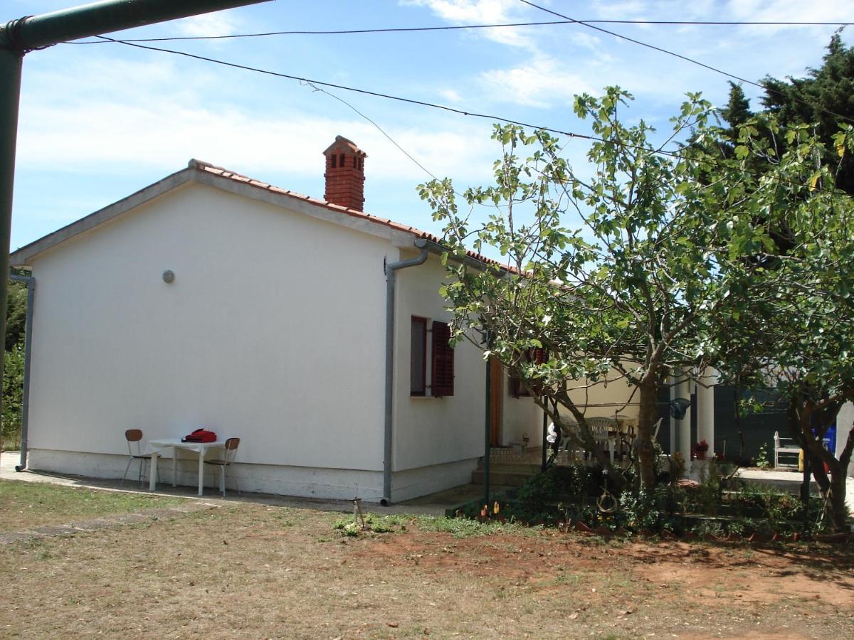 Medel Villa Medulin Exterior photo